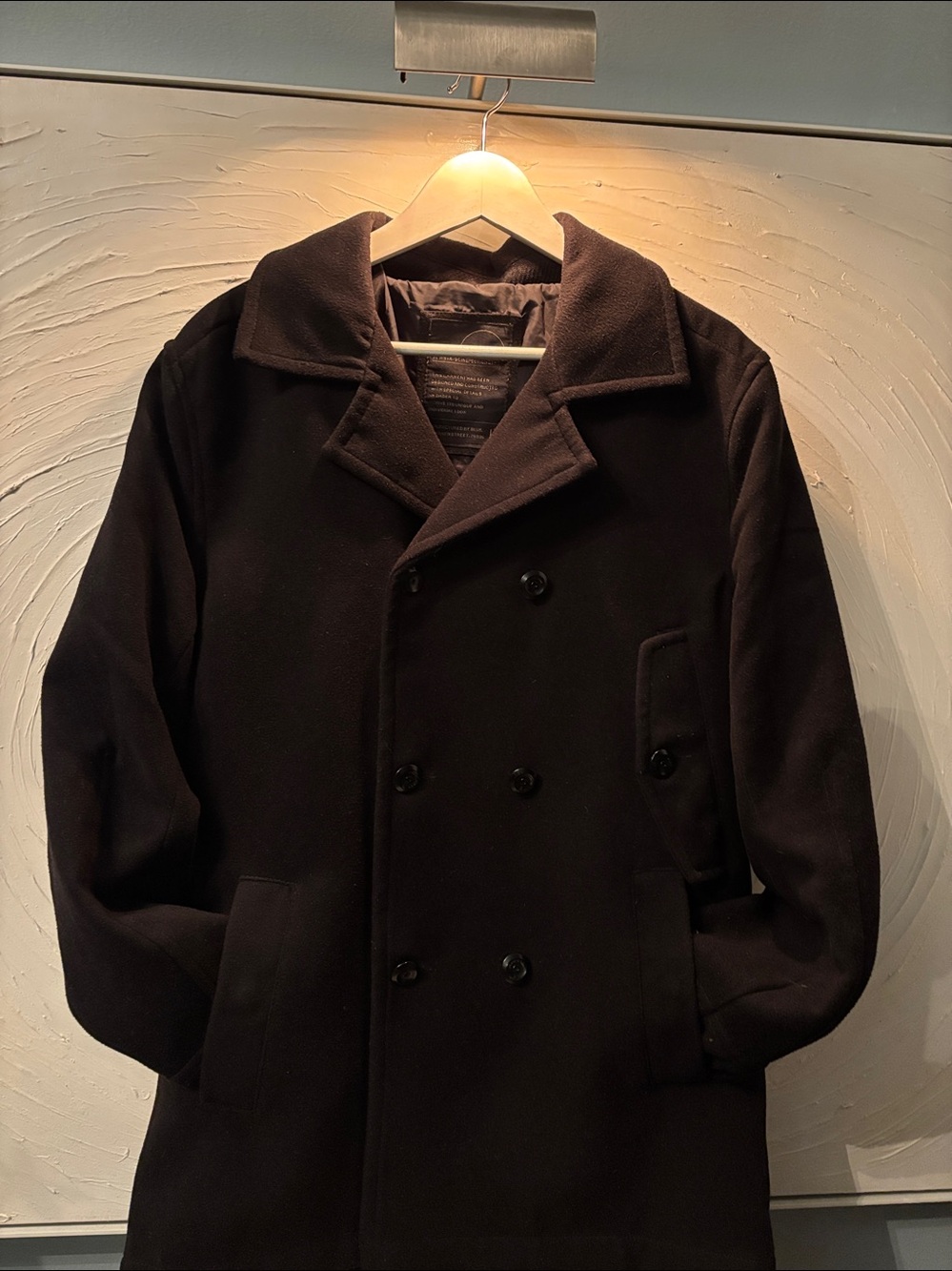 Men’s Navy Double Breasted wool and poly Peacoat…
